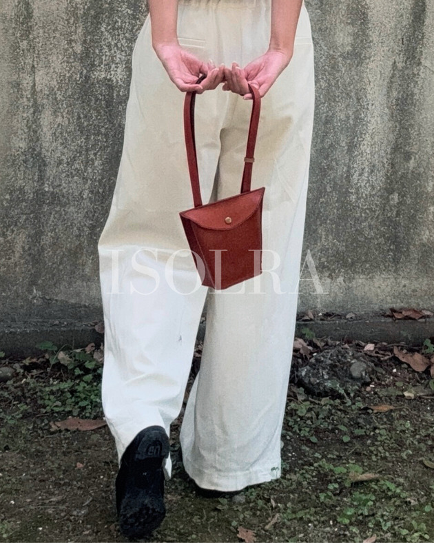 Dune Arc, leather bag, accessories, vegetable tanned leather